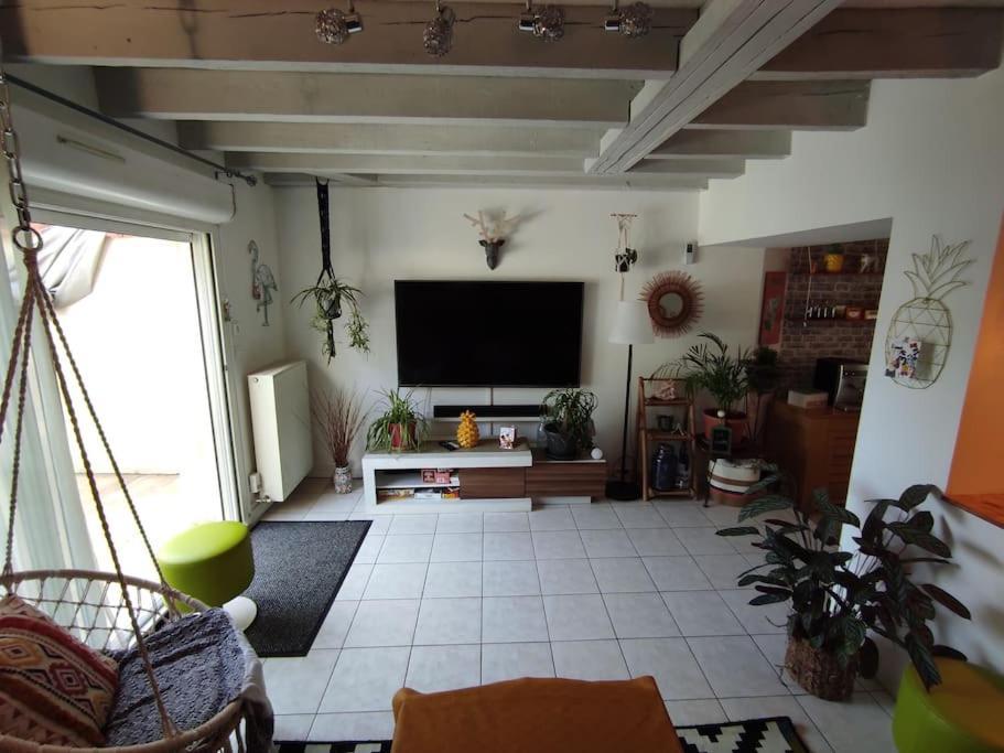 Chaleureuse Maison De Ville Avec Parking Gratuit Chinon Eksteriør bilde